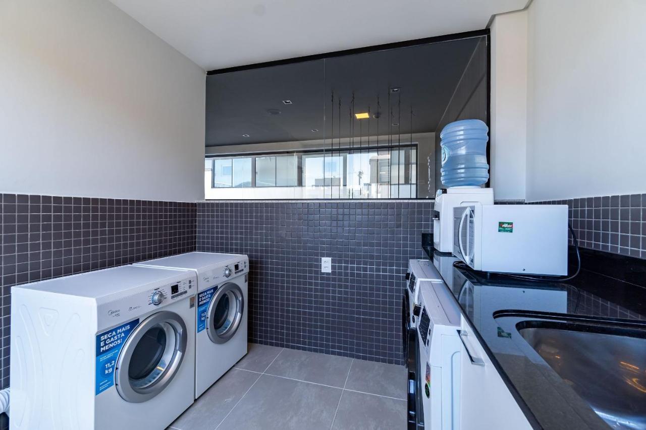 Aion Suites 204 - Compacto E Luxuoso Loft - Rooftop Com Piscina E Academia - A Poucos Passos Da Praia Bombinhas Dış mekan fotoğraf